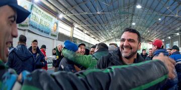 El intendente de Ushuaia, Walter Vuoto, se reunión con trabajadores del transporte y del comercio