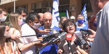 La gremialista no descarta hacer asamblea el sábado para definir si las clases comienzan a tiempo.