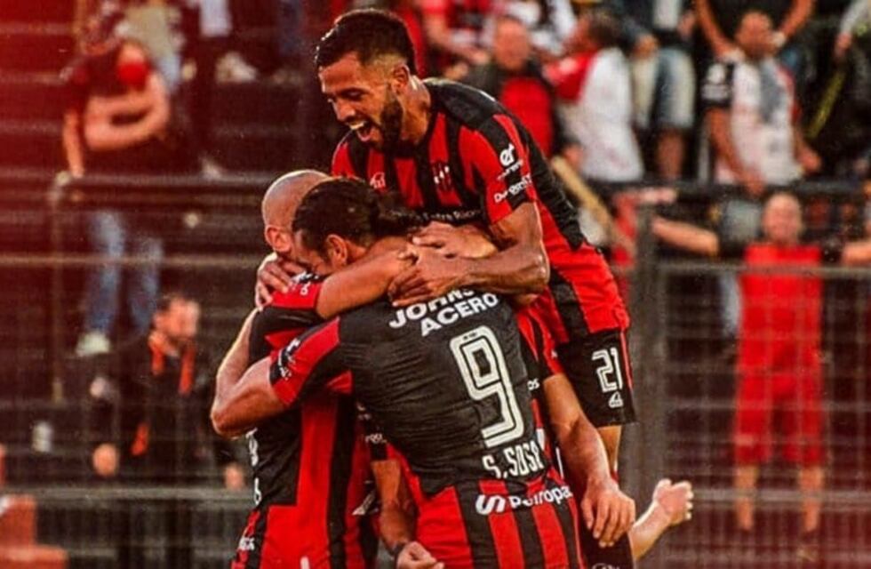 Patronato perdía con Lanús y lo dio vuelta, ganó 3 a 2