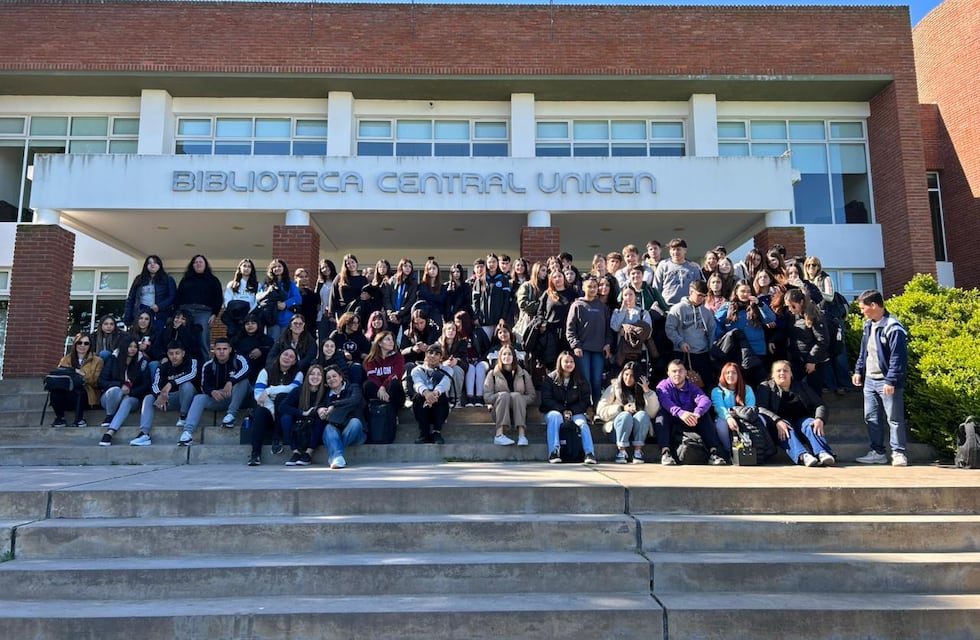 Gonzales Chaves: 88 estudiantes del distrito viajaron a Tandil para vivir una experiencia universitaria