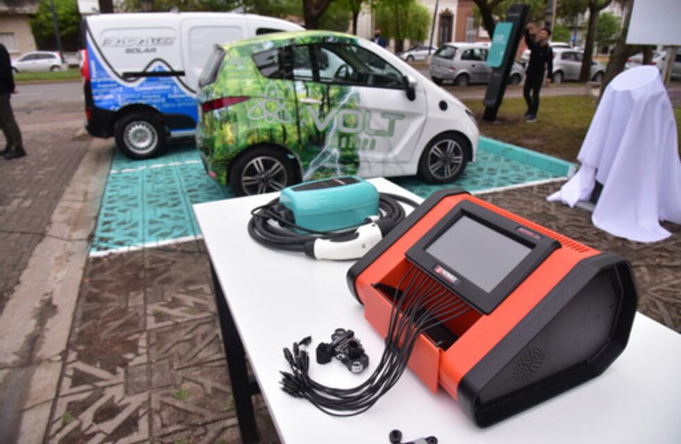 Villa María tiene su primera estación de carga para vehículos eléctricos