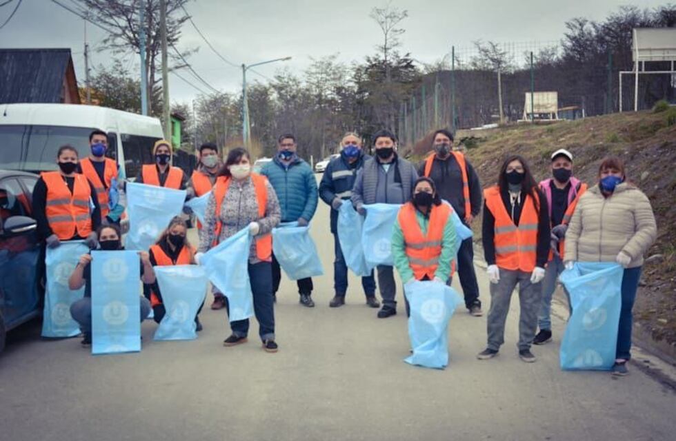 Jornada de limpieza en Barrio el Jardín