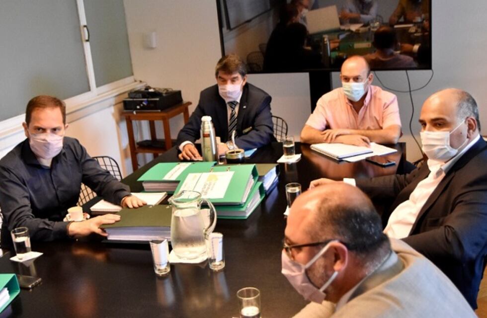 El gobernador Manzur gestionó $1200 millones para obras en el interior