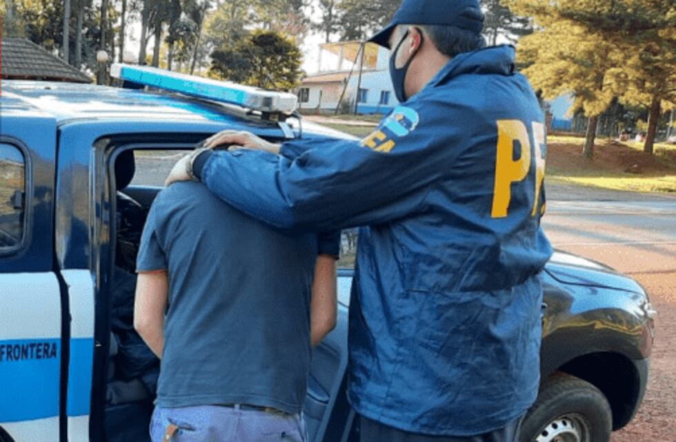 Policía Federal detuvo en Puerto Esperanza a un individuo con pedido de captura