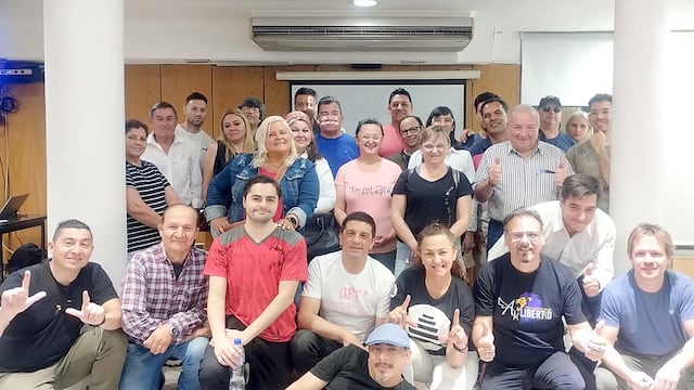Reunión de trabajo entre los sectores COMPROMISO y A LA LIBERTAD.