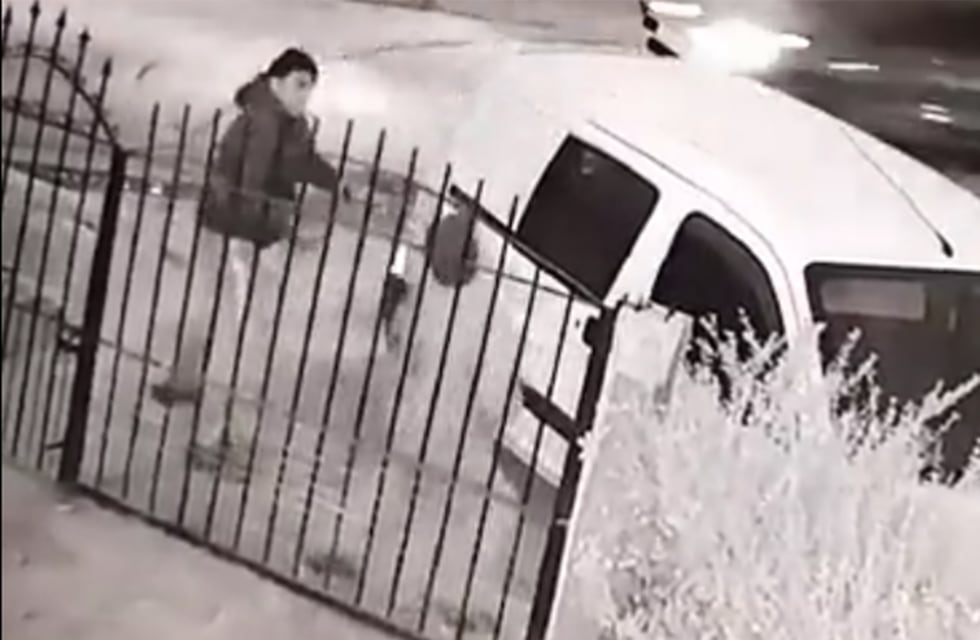Video impactante: balearon a un repartidor en plena vereda de un barrio en Córdoba