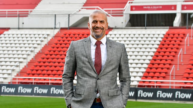 Juan Sebastián Verón y una nueva etapa al frente de Estudiantes. (@EdelpOficial).