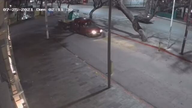 El robo quedó registrado en un video. (Captura)