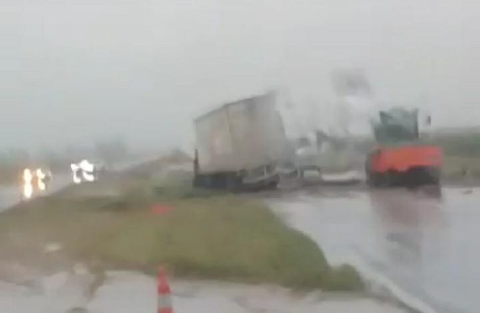 Camionero “se comió” el desvío de la Variante, cerca de Susana