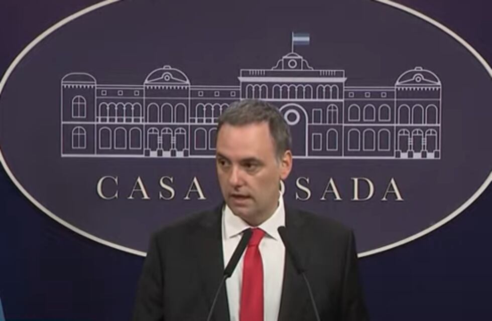 Paro de la CGT: el Gobierno “analiza como una posibilidad cierta” descontar el día a los trabajadores que se sumen al paro nacional del 24 de enero