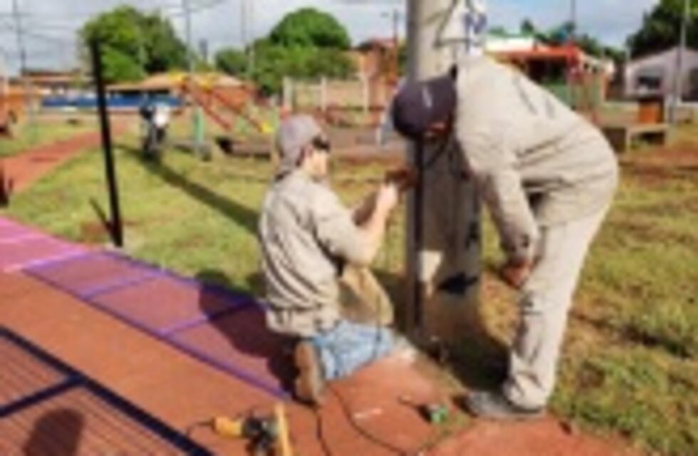 Puerto Iguazú: realizaron mejoras y enrejado de la plaza “La Nona”