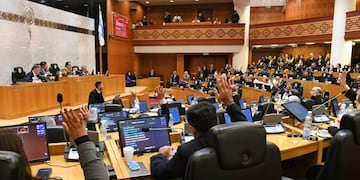 La Legislatura aprobó el Digesto Jurídico de Tucumán, un hito legislativo que consolida más de 1.400 leyes vigentes y busca modernizar el marco normativo provincial. (Foto Legislatura Tucumán)