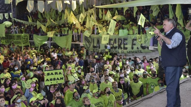 Jaldo participó de un multitudinario acto en San Cayetano.