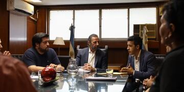 La campaña sumó apoyo institucional en San Miguel de Tucumán con una reunión con asociaciones civiles.