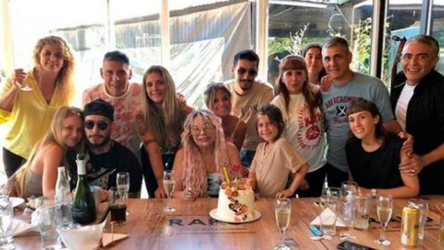 Cumpleaños de Betty Olave junto a su familia.