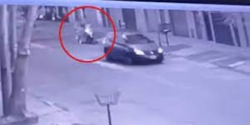 Golpearon a una niña en Lanús para robarle mientras se dirigía al colegio