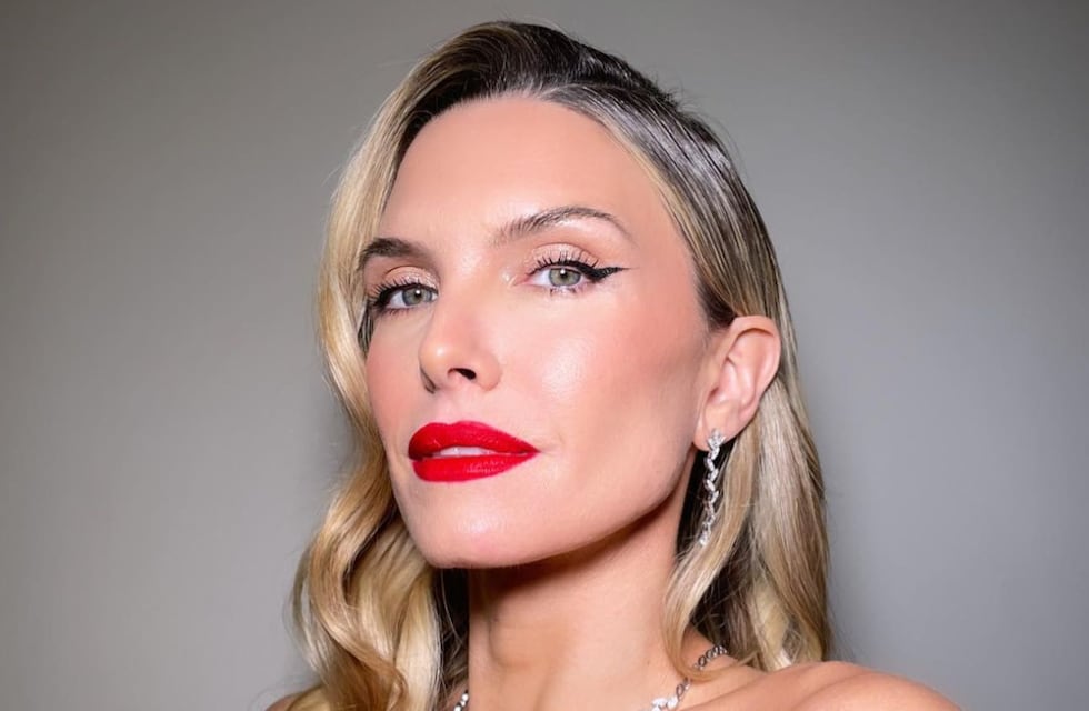 Sofía Zámolo se adelantó al Año Nuevo con un look total white y dio cátedra de estilo