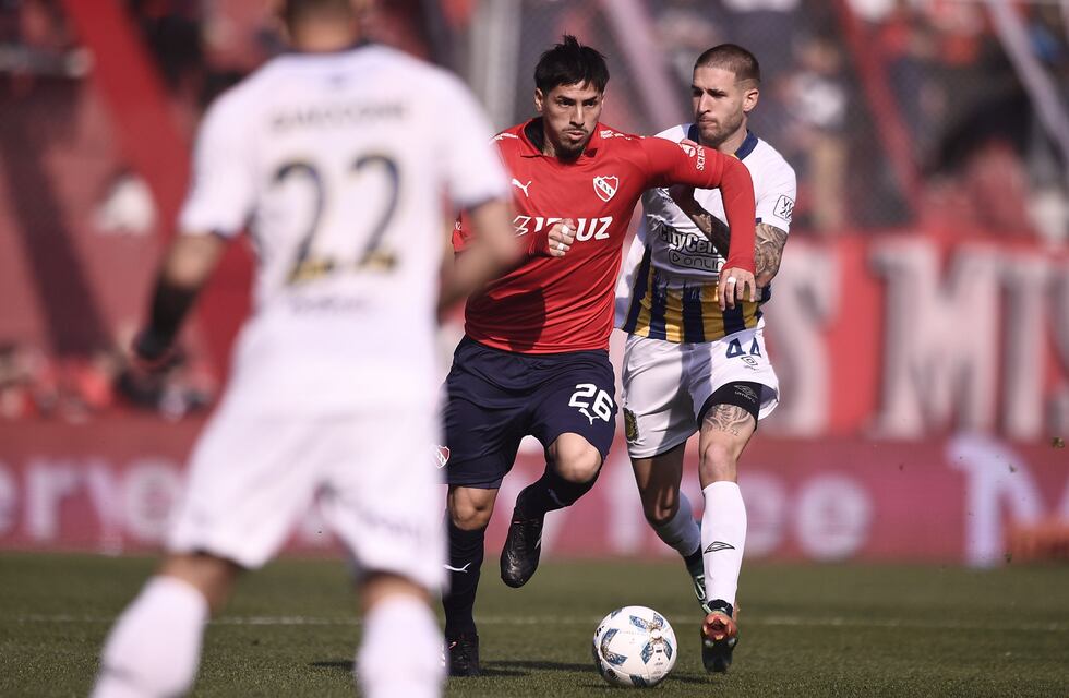 “Estaba fumado”, acusan a la figura de Independiente de chocar estando en pésimas condiciones