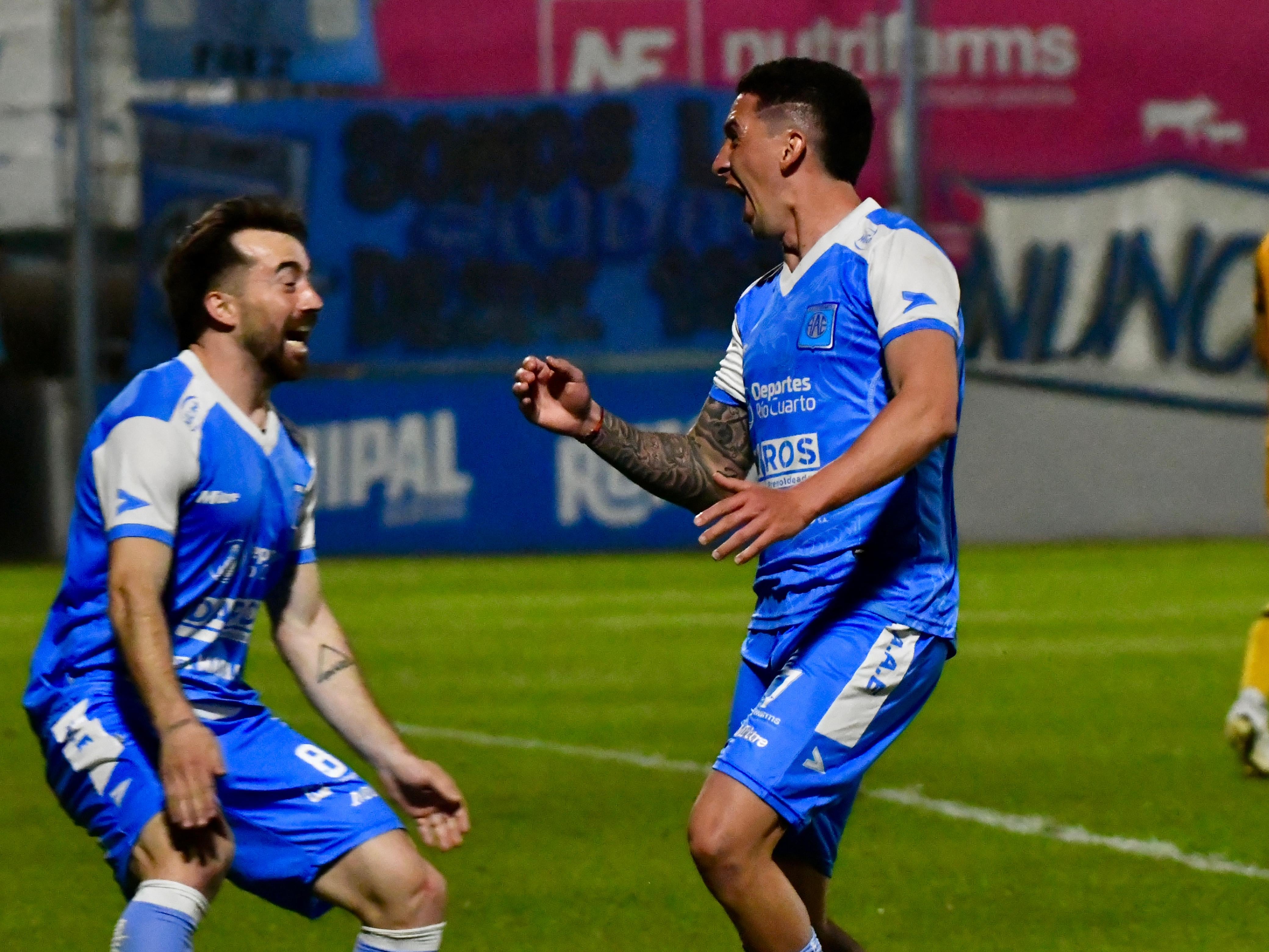 Estudiantes de Río Cuarto recibió a Mitre de Santiago por la Primera Nacional. (Tomy Fragueiro / La Voz)