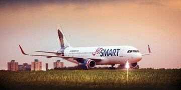 Taravella. Desde aquí, hoy JetSmart vuela a El Palomar, Salta y Bariloche. Norwegian a Aeroparque. (JetSmart)