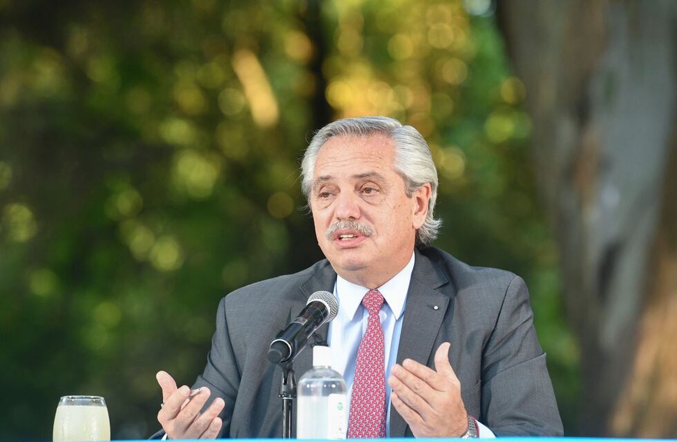 Alberto Fernández estará aislado tres días por ser contacto estrecho de un caso de coronavirus