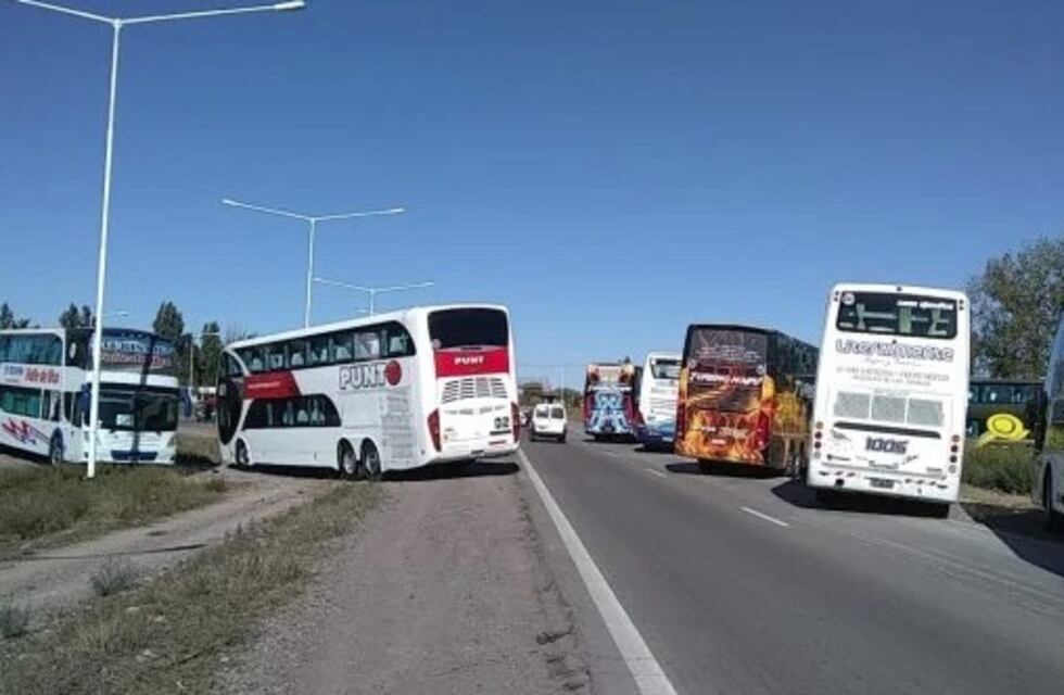 El reclamo de transportistas continuará hasta el viernes