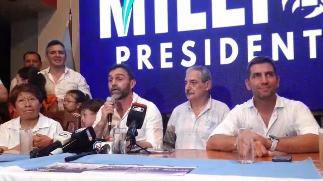 Los candidatos del Partido Renovador Federal Vilma Bedia, Ezequiel Atauche, Mario Nallar y Manuel Quintar, que se consagraron ganadores en los comicios del domingo último en Jujuy.