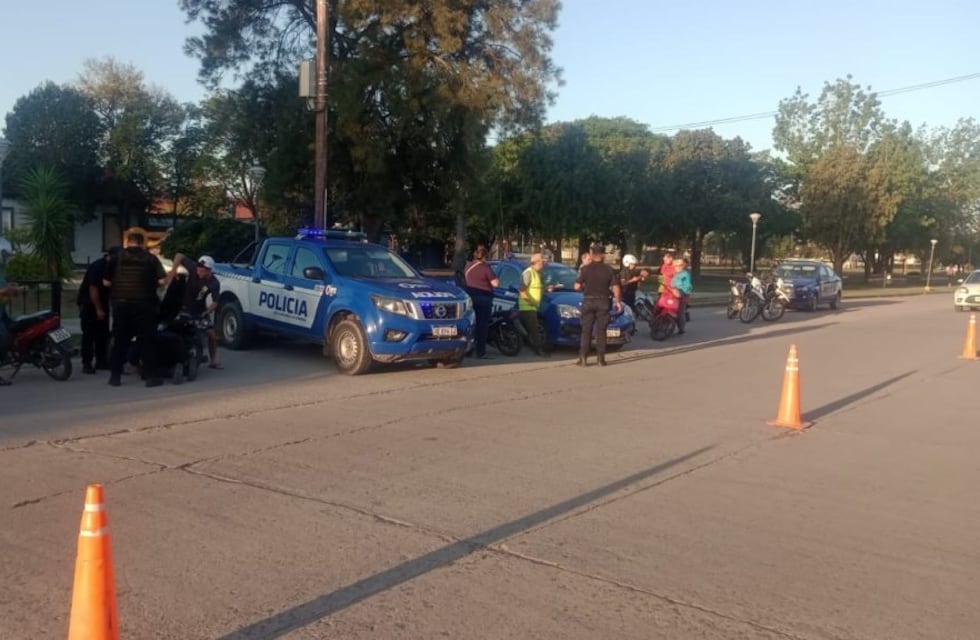 Policía de Arroyito continúa con los controles y secuestró 3 motocicletas sin las condiciones para circular