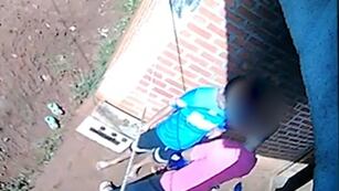 Investigan a un policía acusado de "liberar zonas" para la venta de drogas en San Pedro.