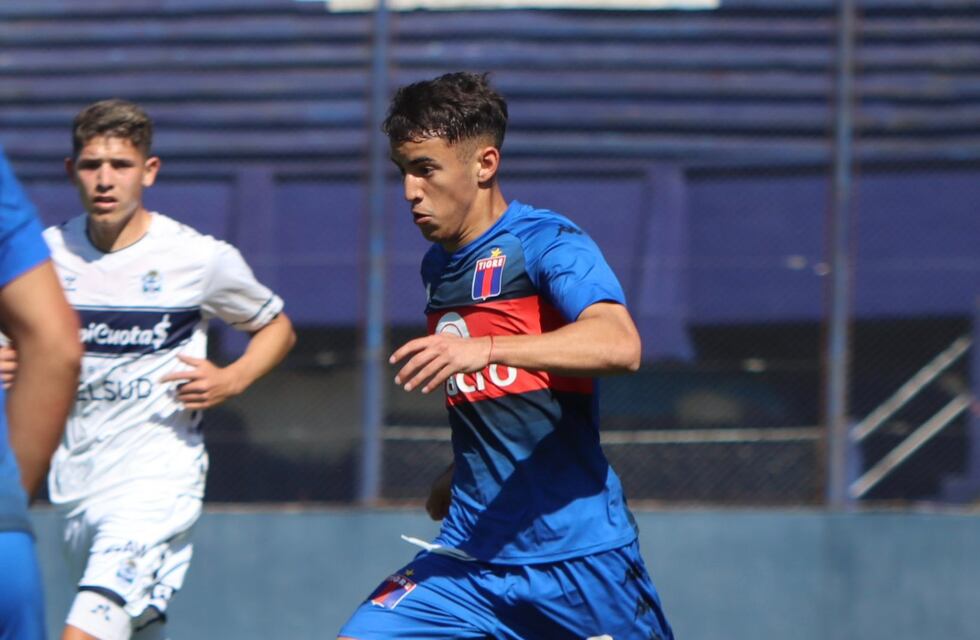 Talleres anunció la incorporación de un lateral por izquierda