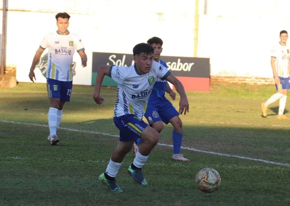 Posadas: profundo dolor en el fútbol misionero por la despedida de Dilan González.