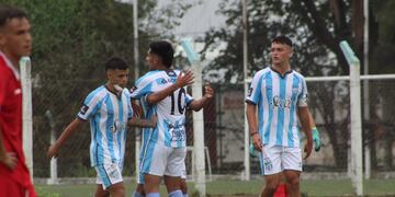 Las inferiores de Atlético Tucumán jugaron ante Huracán
