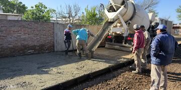 Comienza la Obra del Playón Miltideportivo de la EESOPI N° 8040 de Humberto Primo