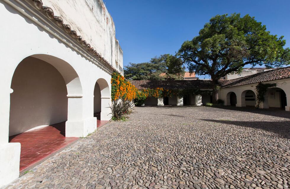 El Cabildo de Salta inaugura una muestra en homenaje a los gauchos