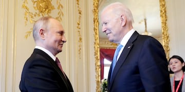 Joe Biden y Vladimir Putin, presidentes de Estados Unidos y Rusia respectivamente, se reúnen por primera vez en Ginebra, Suiza.