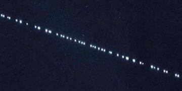 Habrían aparecido unos OVNIS en el cielo de Santiago del Estero.