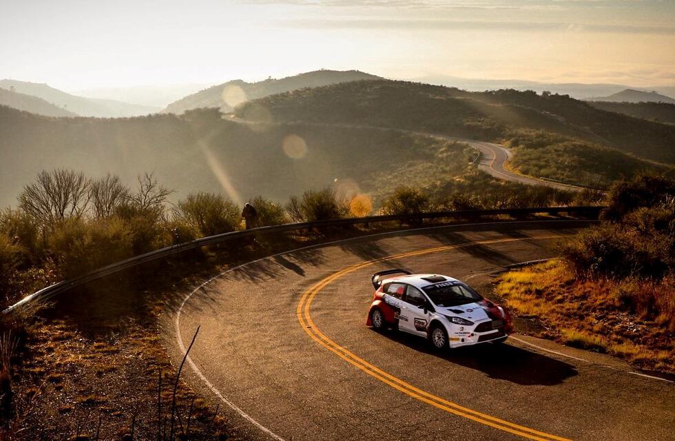 Tomás Maranzana y Pedro Salamone con Ford Fiesta - MRT se adjudicaron el Rally Día de la Bandera en Villa Carlos Paz