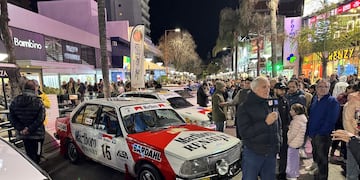 Villa Carlos Paz recibió a las “Leyendas del Rally”