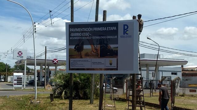 Pérez: comenzaron las obras de pavimentación en el barrio Esso