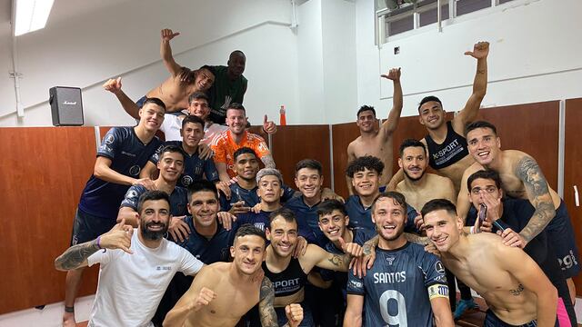 Momento de festejo: Talleres se metió en los octavos de final de la Copa Libertadores tras empatar 0-0 con Sporting Cristal. (Prensa Talleres)