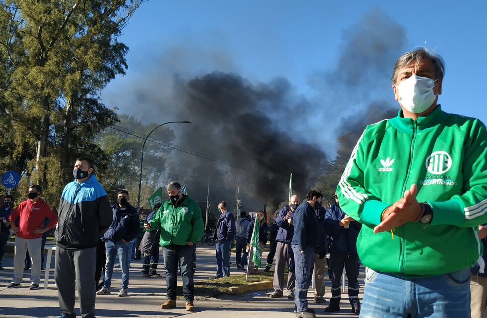 Río Tercero: reclaman reincorporaciones en Fábrica Militar, prometidas en la campaña presidencial