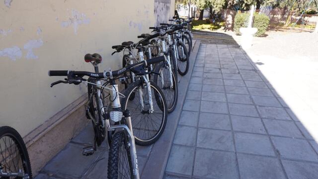El Ministerio de Seguridad donó bicicletas para alumnos de cinco escuelas rurales en General Alvear.