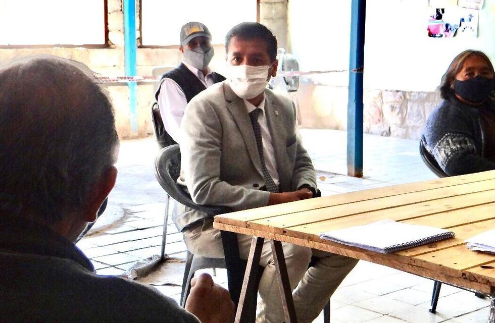 El diputado Posadas quiere que centros de jubilados tengan internet gratis