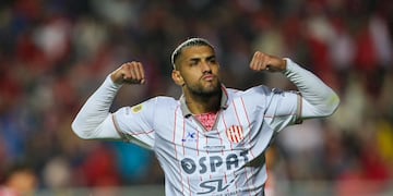 Adrián Rocky Balboa tuvo un año goleador en Unión de Santa Fe, distinto a su paso por Belgrano. Refuerzo de Racing (@clubaunion).