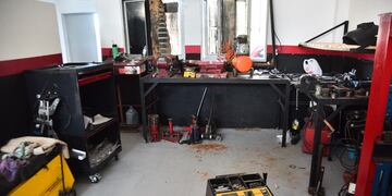 El taller de alineado y balanceado se encuentra en avenida Vélez Sásrfield al 4.974. (Pedro Castillo/ La Voz)