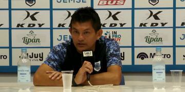 “Siempre me entregué al cien por ciento” en Jujuy, subrayó Luis Miguel Rodríguez en conferencia de prensa ofrecida en el estadio de Gimnasia de Jujuy tras la derrota frente a Chacarita.