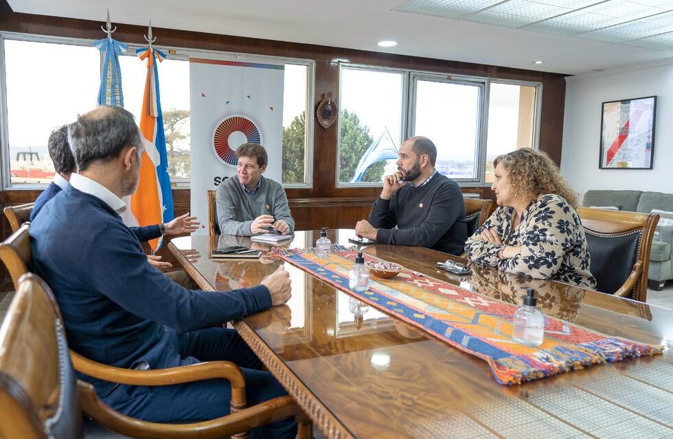 El Gobernador Melella recibió a autoridades de la Unión Industrial Fueguina