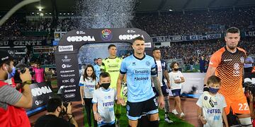 Vuelve el clásico cordobés en Primera. El saludo de Talleres a Belgrano por el ascenso (Javier Ferreyra/ La Voz).