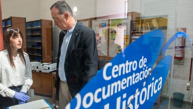 Gabriel Fidel destacó y felicitó al equipo que trabajó y recuperó el material institucional de la última Dictadura Militar.
