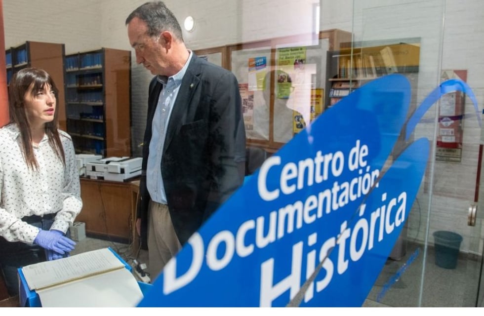 UNCuyo recuperó documentación institucional de la última Dictadura Militar